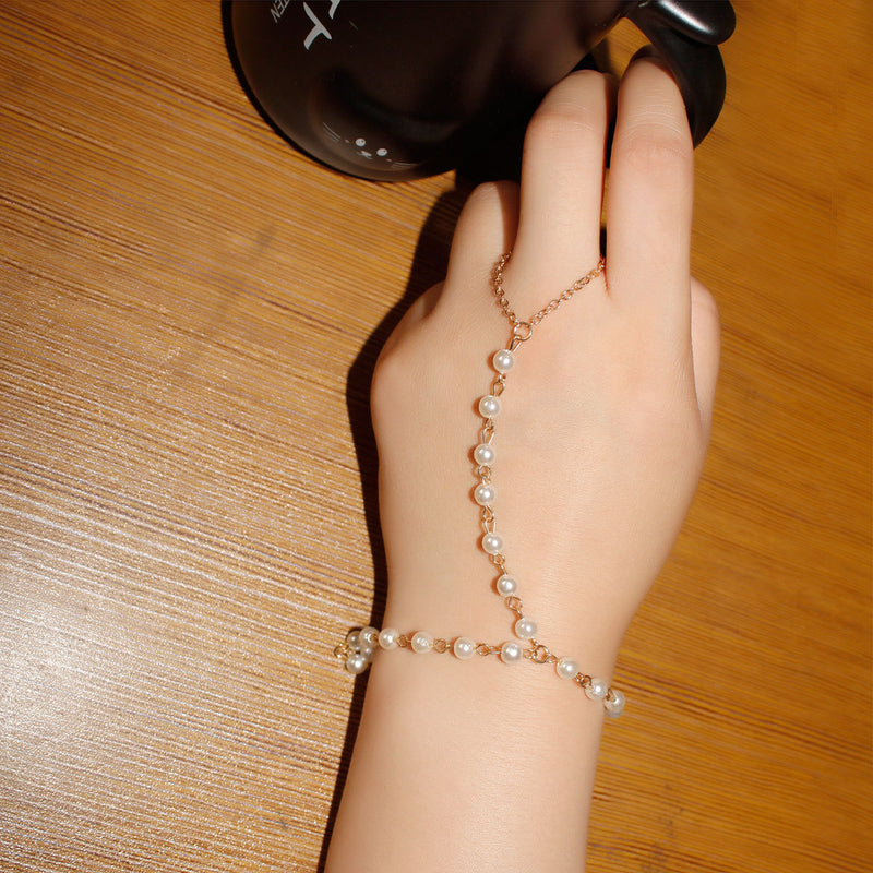 Women's Fashion Creative Accessories With Finger Bracelet